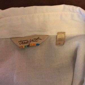 True Grit Tops - White button down blouse True Grit Tops - White button down blouse